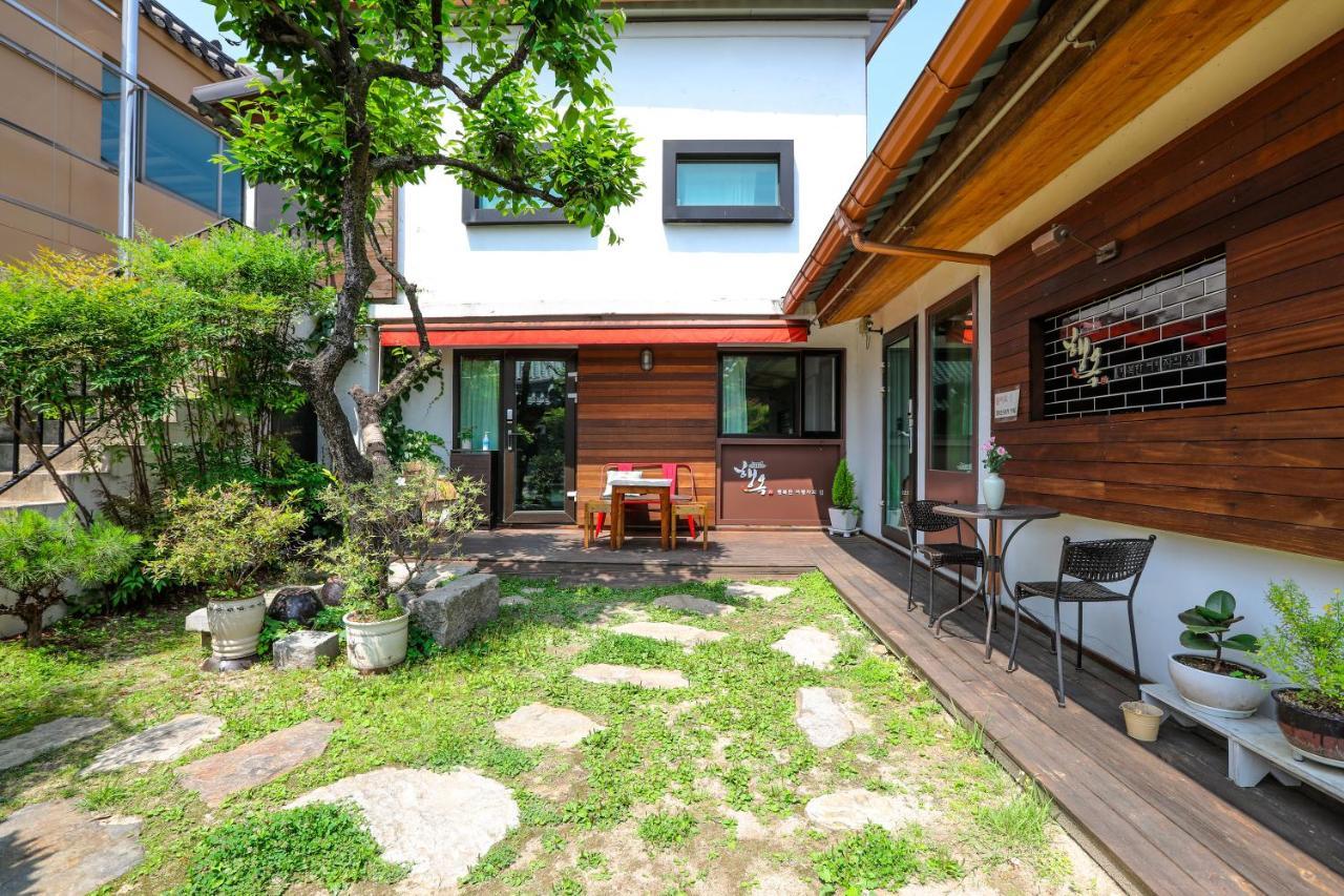 Haengok Guesthouse Jeonju Exteriör bild